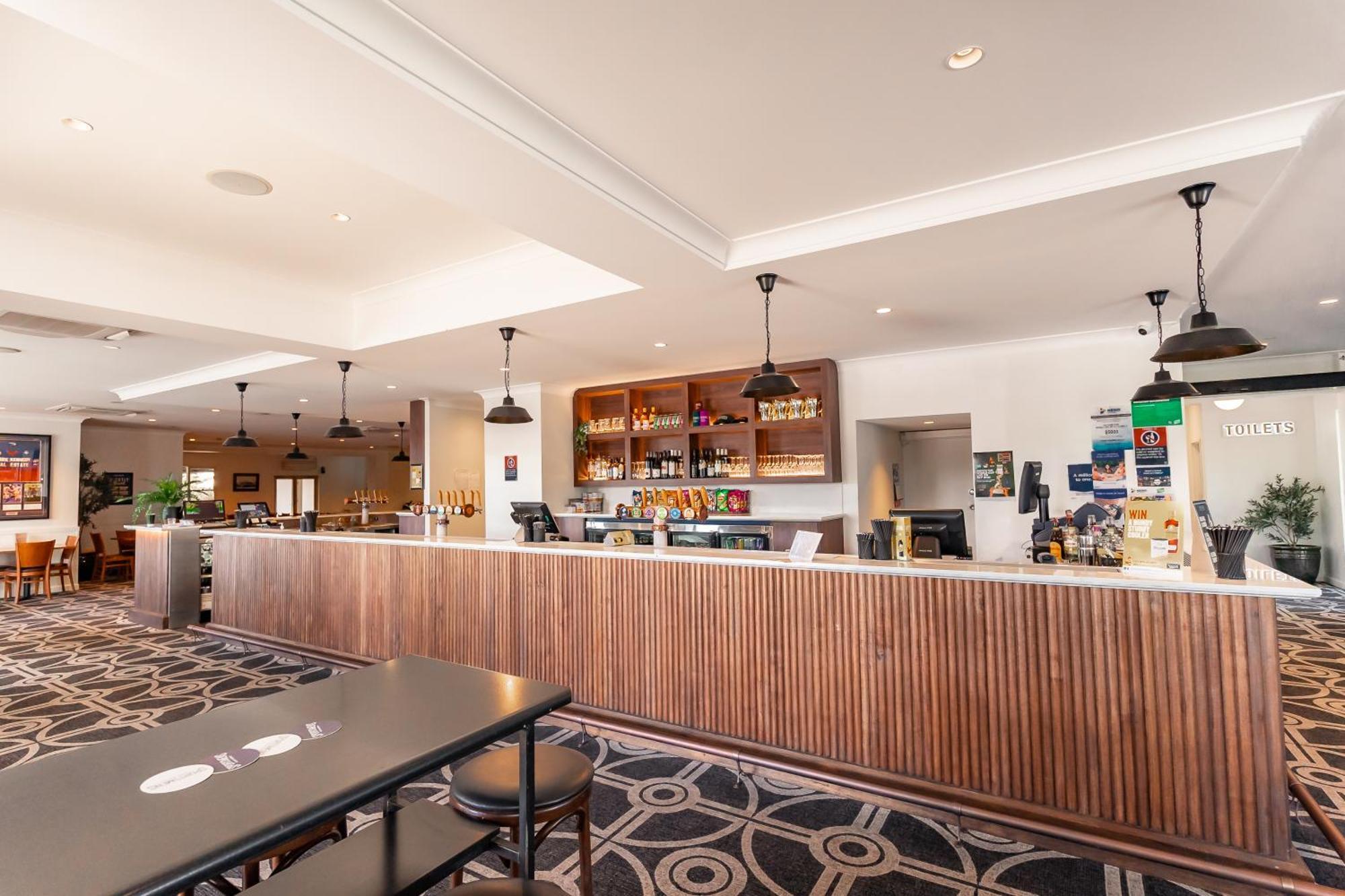 Sportsmens Club Hotel Wagga Wagga Buitenkant foto